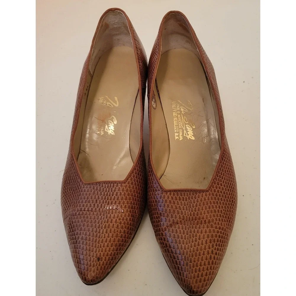 Tai Sang Womens Shoes Size 6M Brown Snakeskin Low Wood Heels‎ Vintage Hong Kong